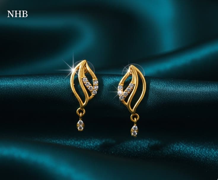 Earring design in Natural and Lab Grown Diamonds, available in gold, silver and rose gold