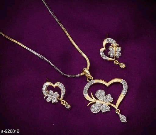 Necklace design in Natural and Lab Grown Diamonds, available in gold, silver and rose gold
